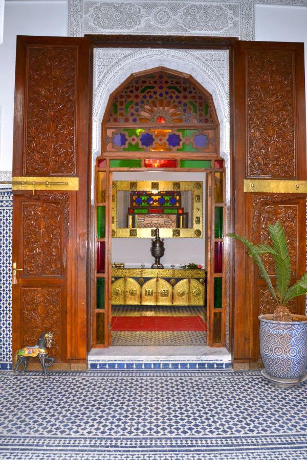 Riad Meyssane Фес Екстериор снимка
