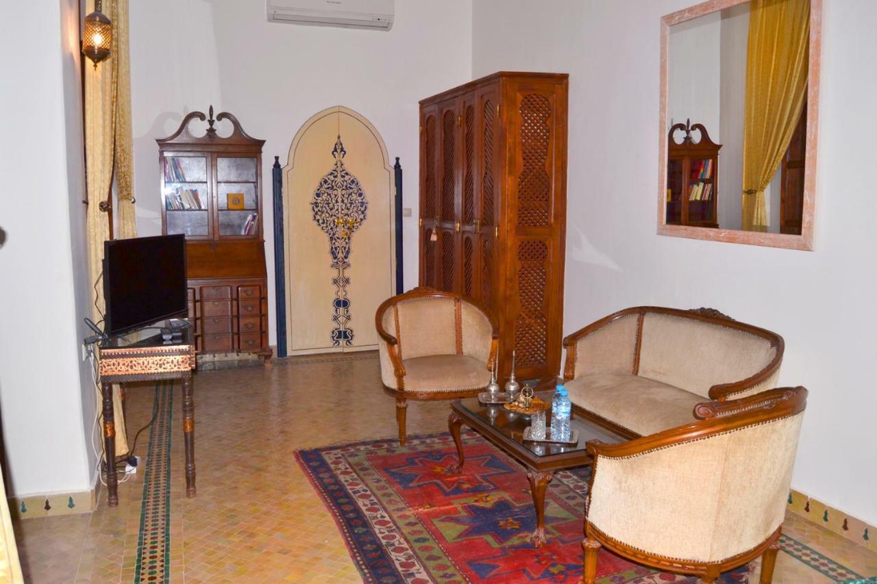 Riad Meyssane Фес Екстериор снимка